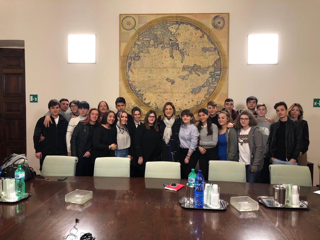 Umbria ed Europa: Presidente Regione incontra studenti Itts 